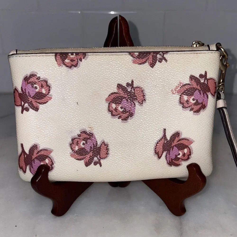 Coach Wristlet Bag Purse Floral Cross Grain Leather Pink Clutch Pouch Wallet - Picture 4 of 13